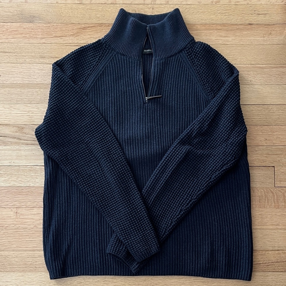 Banana Republic Men's Dark Blue Zip-Up Sweater